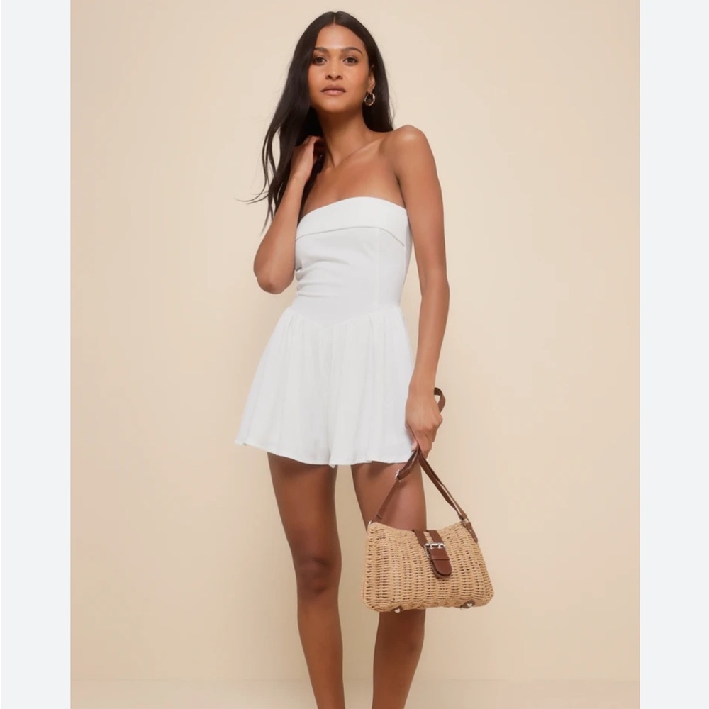 Lulus Wait On Me White Ribbed Knit Strapless Romper, Size small, only worn once